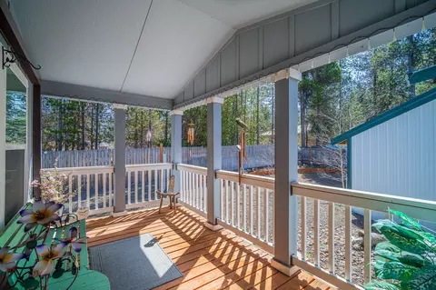 Exterior - 53356 Deep Woods Rd, La Pine, OR 97739 photo 6 of 30