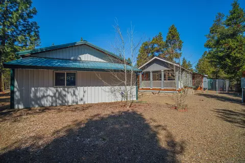 Exterior - 53356 Deep Woods Rd, La Pine, OR 97739 photo 21 of 30