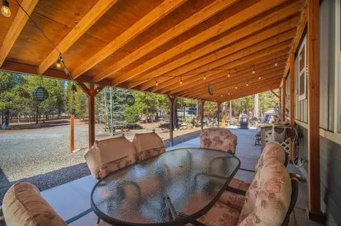 Exterior - 53356 Deep Woods Rd, La Pine, OR 97739 photo 12 of 30