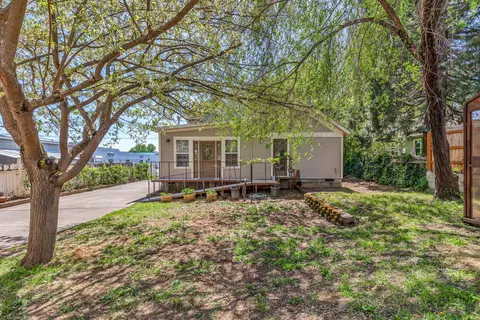 Exterior - 108 W 4th St, Phoenix, OR 97535 photo 4 of 12