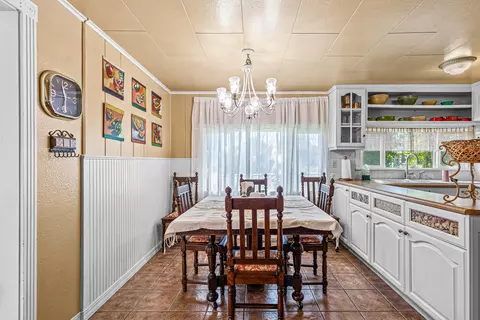 Dining - 108 W 4th St, Phoenix, OR 97535 photo 2 of 2