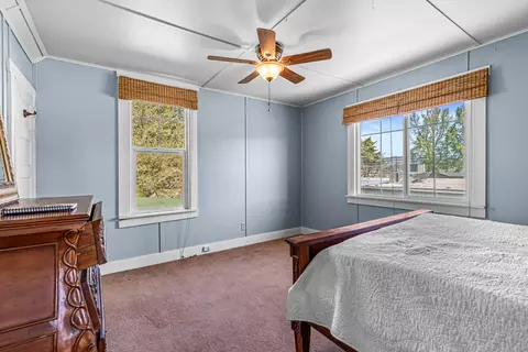 Bedroom - 108 W 4th St, Phoenix, OR 97535 photo 5 of 6