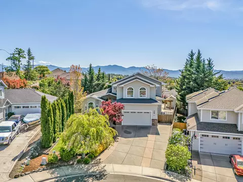 3322 Cloie Anne Ct, Medford, OR 97504