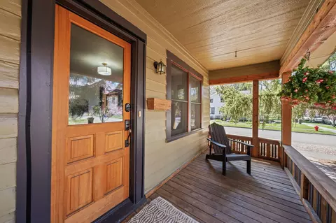 Exterior - 355 NW Delaware Ave, Bend, OR 97703 photo 3 of 12