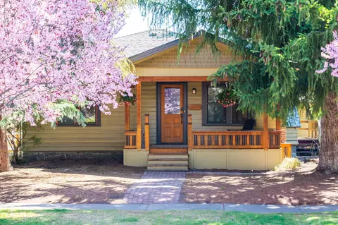 Exterior - 355 NW Delaware Ave, Bend, OR 97703 photo 2 of 12