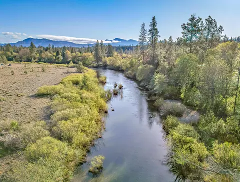 100 Burch Dr, Cave Junction, OR 97523 photo 2
