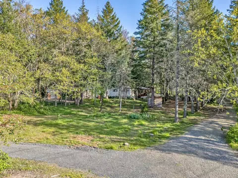 100 Burch Dr, Cave Junction, OR 97523 photo 16