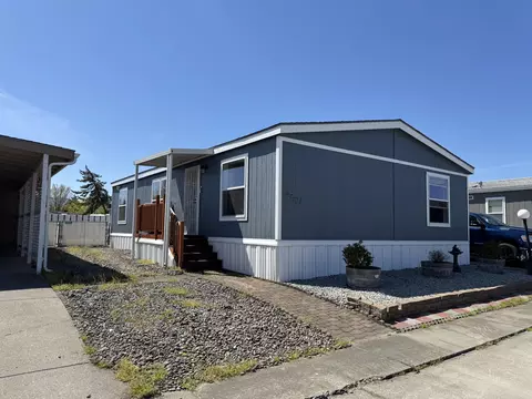 721 Nita Lynne, Medford, OR 97501