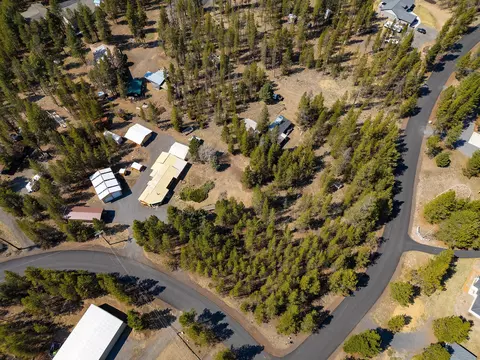 53094 Loop Dr, La Pine, OR 97739 photo 13