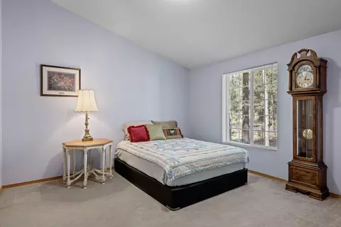 19175 Apache Rd, Bend, OR 97702 photo 11