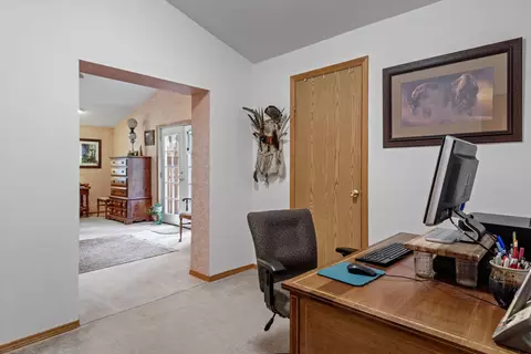 19175 Apache Rd, Bend, OR 97702 photo 10