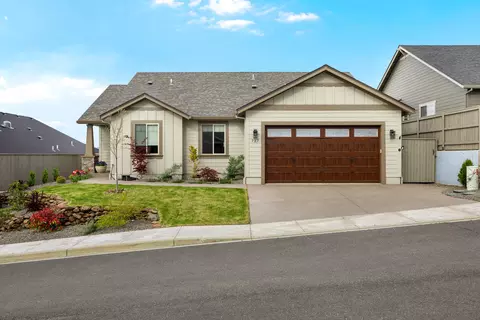 727 Sonoma Ct, Medford, OR 97504