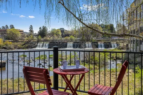 1414 NW Awbrey Rd #A, Bend, OR 97703