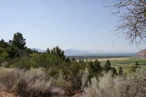troubadour trail, Klamath Falls, OR 97601