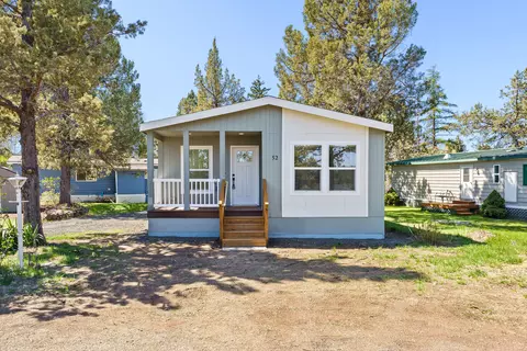 5063 S Highway 97 #52, Redmond, OR 97756