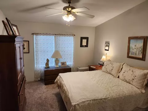68 Bridgeport Dr, Eagle Point, OR 97524 photo 10