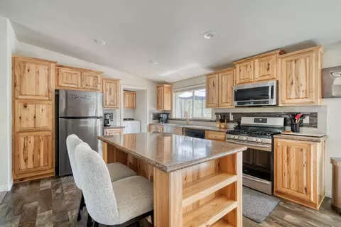 52648 Ammon Rd, La Pine, OR 97739 photo 10