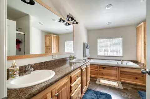 52648 Ammon Rd, La Pine, OR 97739 photo 19