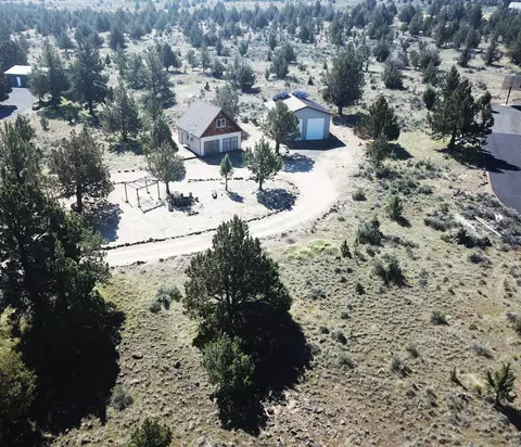 5405 SW Brandy Ln, Culver, OR 97734