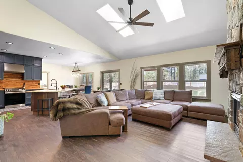 16810 Sharp Dr, Bend, OR 97707 photo 12