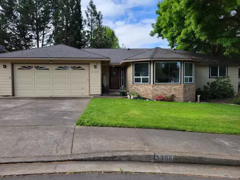 2708 Juanita Ave, Medford, OR 97504