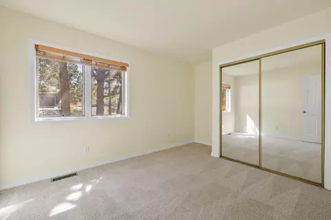 63045 Moonstone Ln, Bend, OR 97703 photo 28