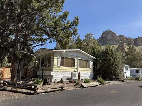 10100 NE Crooked River Dr #5, Terrebonne, OR 97760
