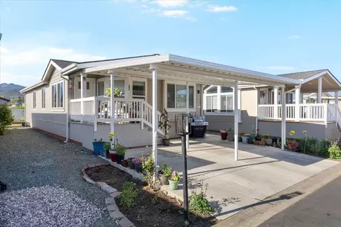 3555 S Pacific Hwy #SPC 204, Medford, OR 97501
