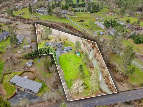 View/Area - 149 Queens Branch Rd, Rogue River, OR 97537 photo 2 of 4