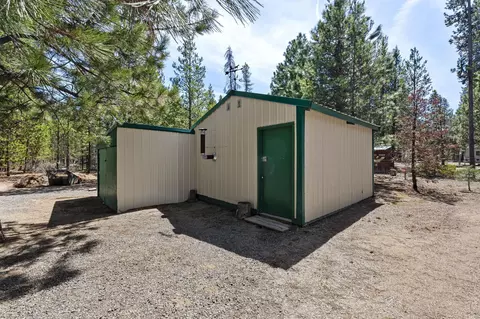 15511 Rainbow Ct, La Pine, OR 97739 photo 24