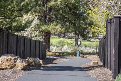 60349 Sage Stone Loop, Bend, OR 97702 photo 29