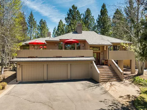 17705 Quelah Ln #1, Sunriver, OR 97707