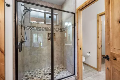 16855 Elsinore Rd, Bend, OR 97707 photo 15