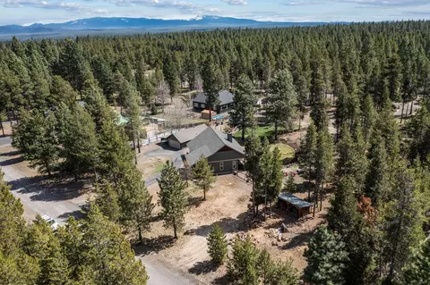 16855 Elsinore Rd, Bend, OR 97707 photo 42