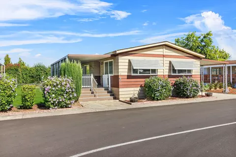 301 Freeman Rd UNIT 23, Central Point, OR 97502