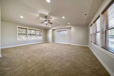 60808 Yellow Leaf St, Bend, OR 97702 photo 14