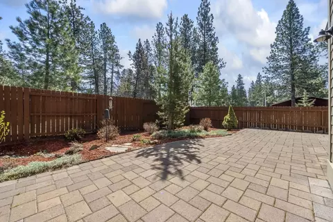60808 Yellow Leaf St, Bend, OR 97702 photo 25