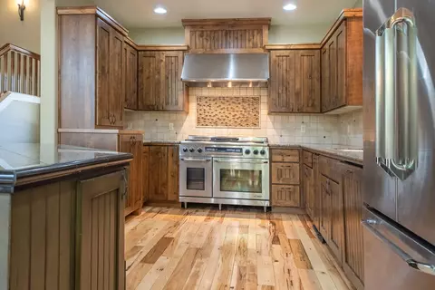 60808 Yellow Leaf St, Bend, OR 97702 photo 6