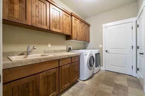 60808 Yellow Leaf St, Bend, OR 97702 photo 23