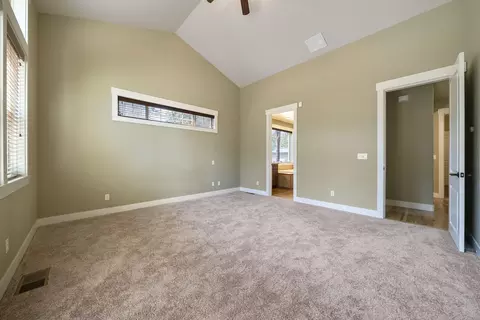 60808 Yellow Leaf St, Bend, OR 97702 photo 10