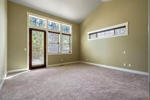 60808 Yellow Leaf St, Bend, OR 97702 photo 9