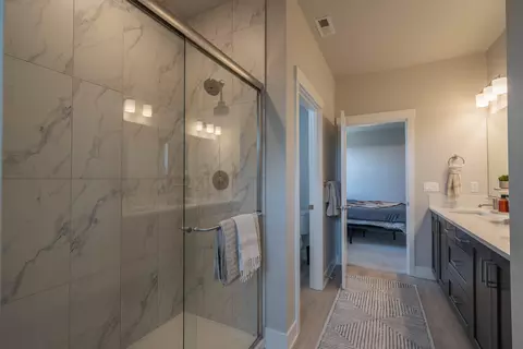 20867 SE Delta Dr, Bend, OR 97702 photo 13