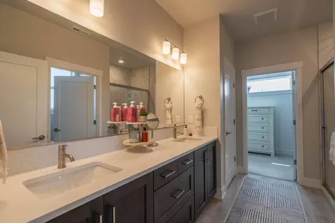 20867 SE Delta Dr, Bend, OR 97702 photo 12