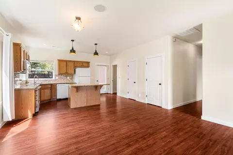 61161 Larkspur Loop, Bend, OR 97702 photo 11