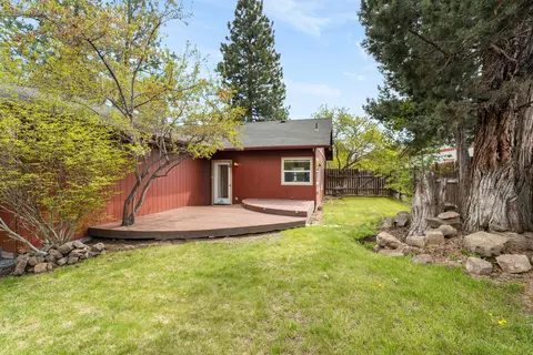 61161 Larkspur Loop, Bend, OR 97702 photo 24