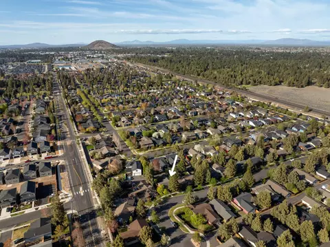 61161 Larkspur Loop, Bend, OR 97702 photo 31