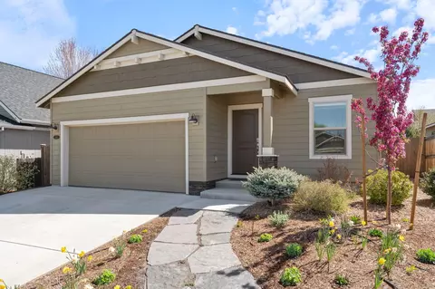 3182 NE Coho St, Bend, OR 97701
