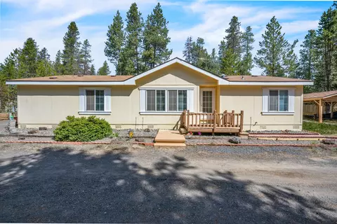 16174 Del Pino Dr, La Pine, OR 97739