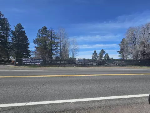 16365 3rd St, La Pine, OR 97739