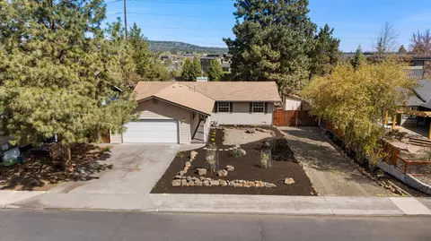 440 SW Blakely Ct, Bend, OR 97702